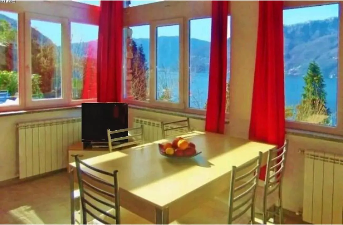 Holiday home Casa Le Palme Villa Pino Lago Maggiore