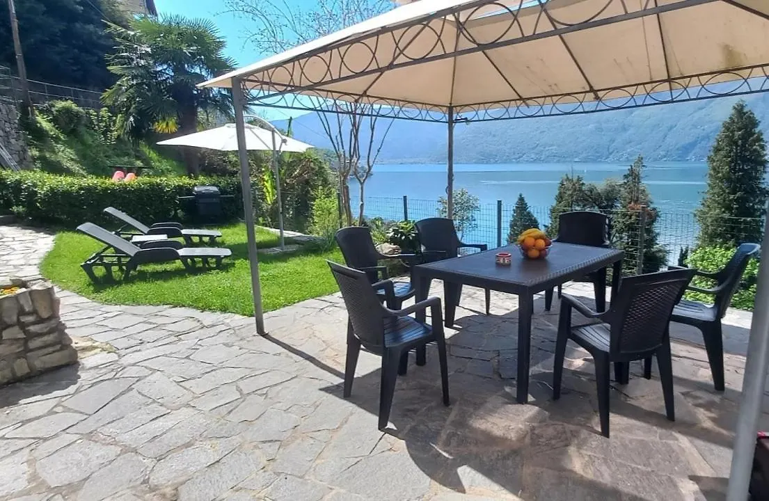 Holiday home Casa Le Palme Villa Pino Lago Maggiore Italy